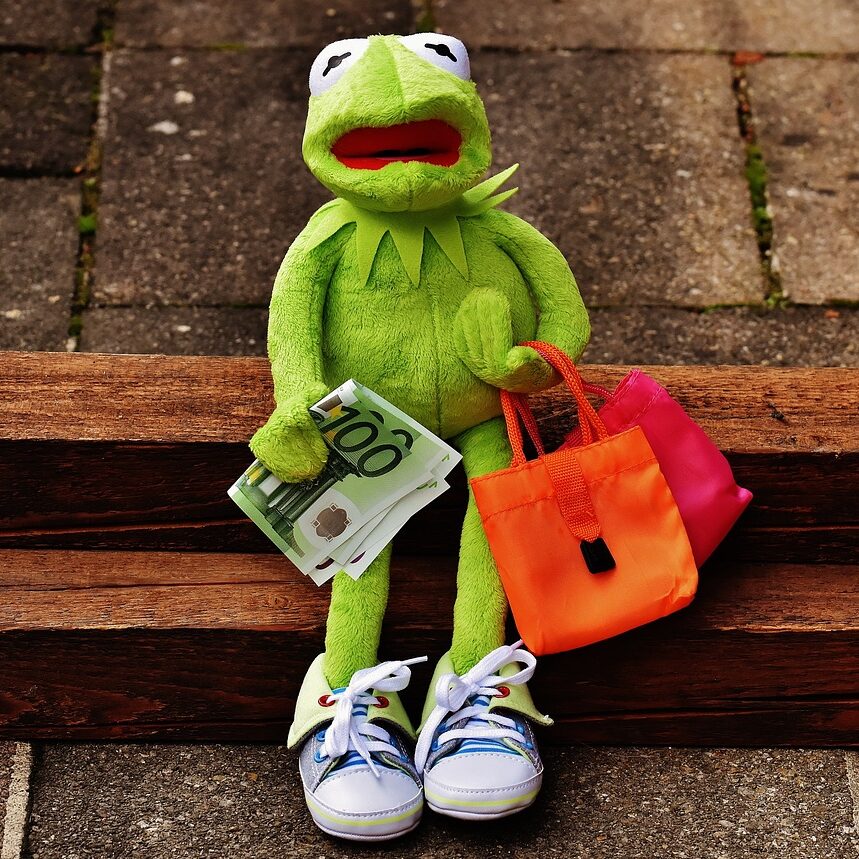 20代ファッションに金かけるのは人生の無駄だと思うんだけど、どう思う？