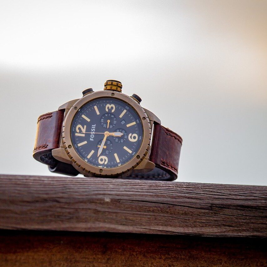 【画像】カシオさん、めちゃくちゃカッコいい腕時計を作ってしまう