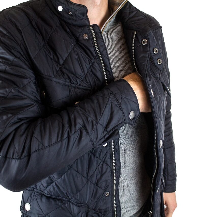 ワイ、垢抜けたくて10万円のジャケットを買った