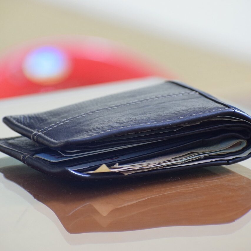 【画像】財布の最適解、ついに決まる！ｗｗｗｗｗｗｗｗｗｗｗｗｗｗｗｗｗｗｗｗｗｗｗ