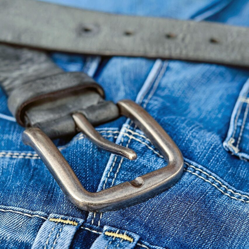 ユニクロと3万のジーンズの違いがこちら