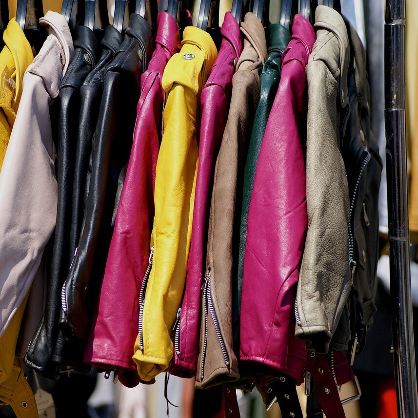 【画像】このコート買うか迷っとるんやが