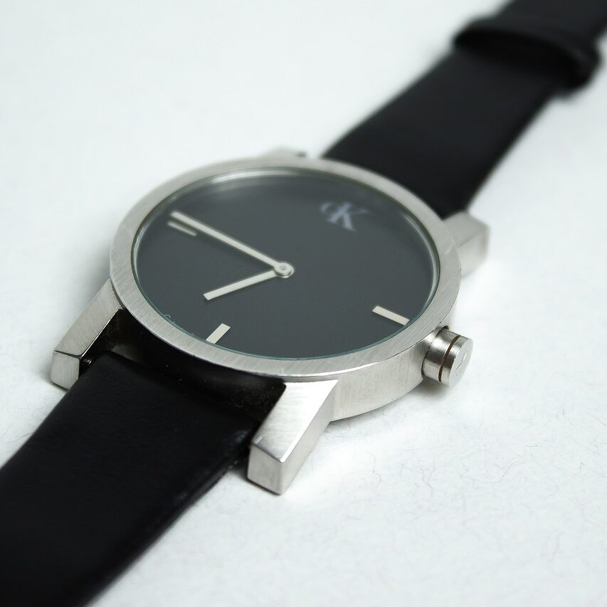 社会人の腕時計っていくらがベスト？