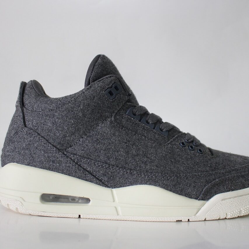 ファッションに詳しい奴来てくれ