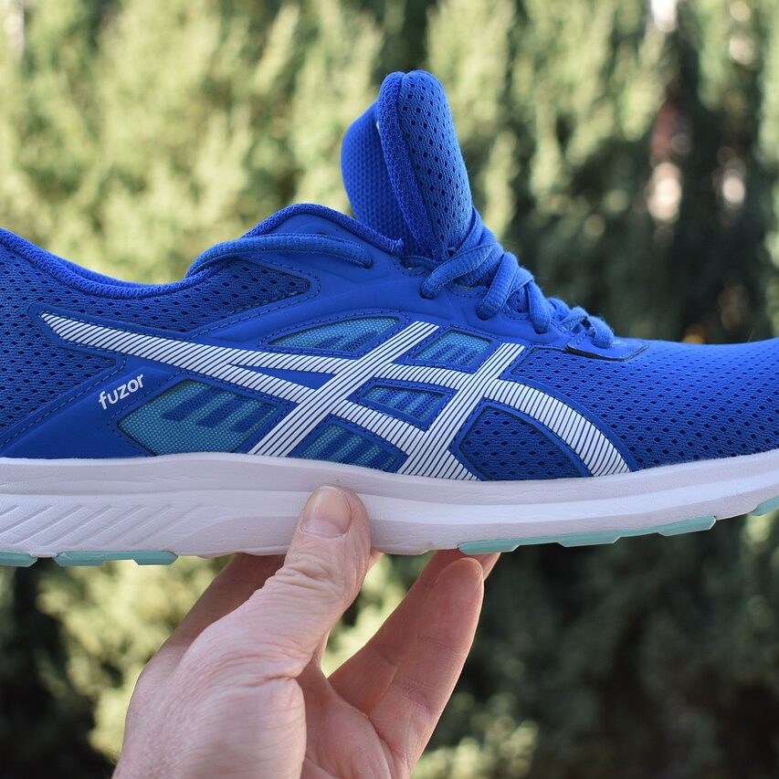 【アシックス】ランニングシューズasics専用スレ 52（1-75）