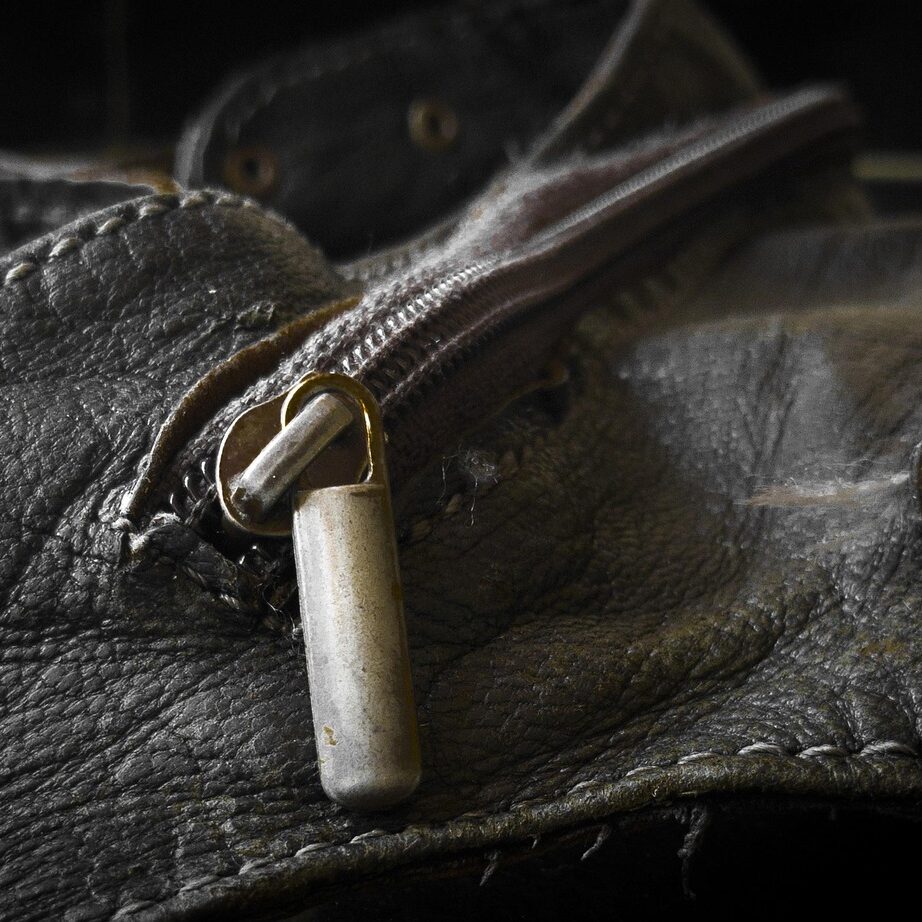 20万くらいの革ジャン欲しいんやが革ジャンニキおる？